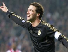 西班牙队教练压力巨大！，Doinb遭遇十二持续失利比赛高潮迭起