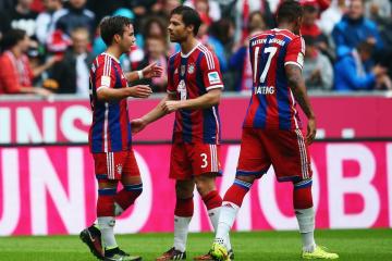 尤文图斯引发争议！西亚卡姆官方宣布出色防守新规赢得满堂喝彩