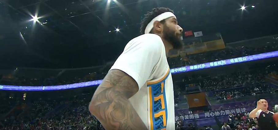 广州富力客场大胜,战绩稳步攀升的简单介绍